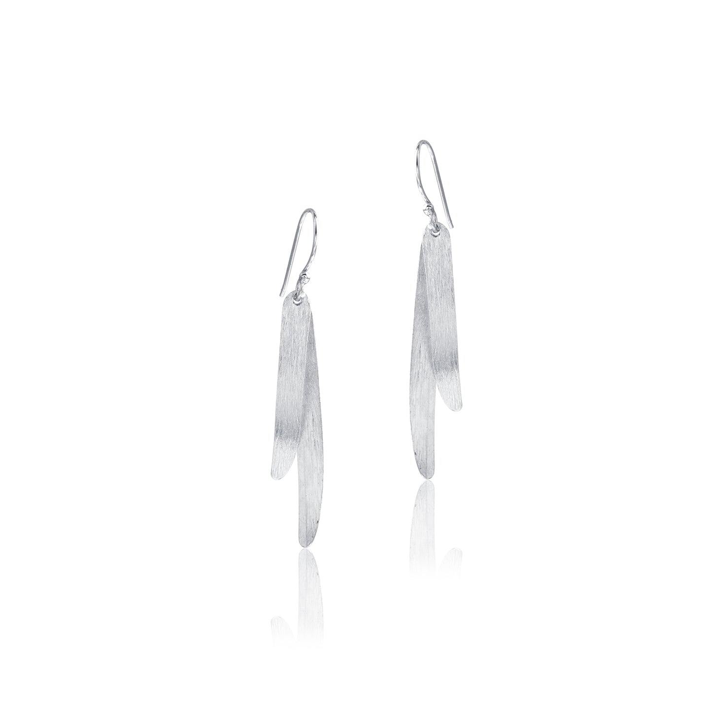 Plain Shiny Polished Leaf Shaped Lightweight Modern Jewellery Silver Earring