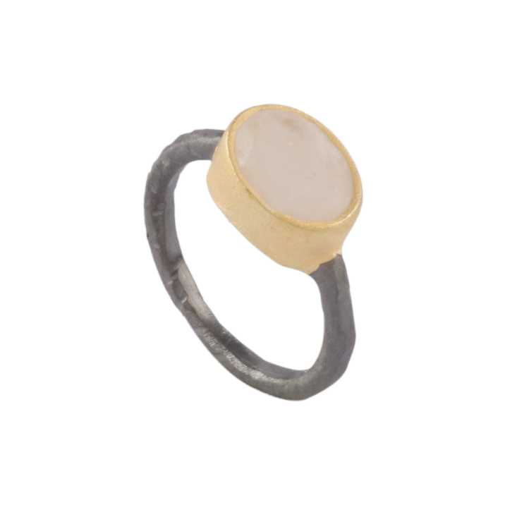 925 Sterling Silver Rainbow moonstone Single Stone Silver Ring