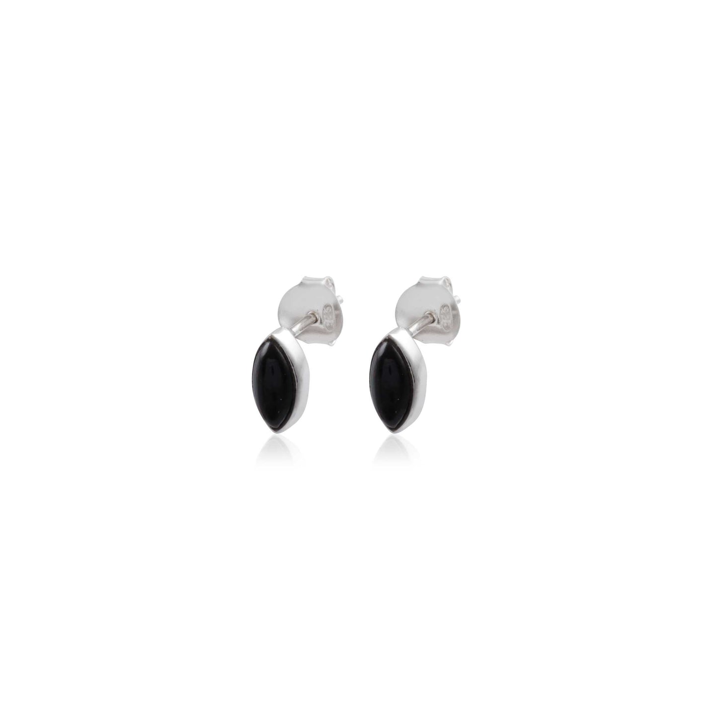 Black Onyx Single Stone Shiny Silver Stud Earring
