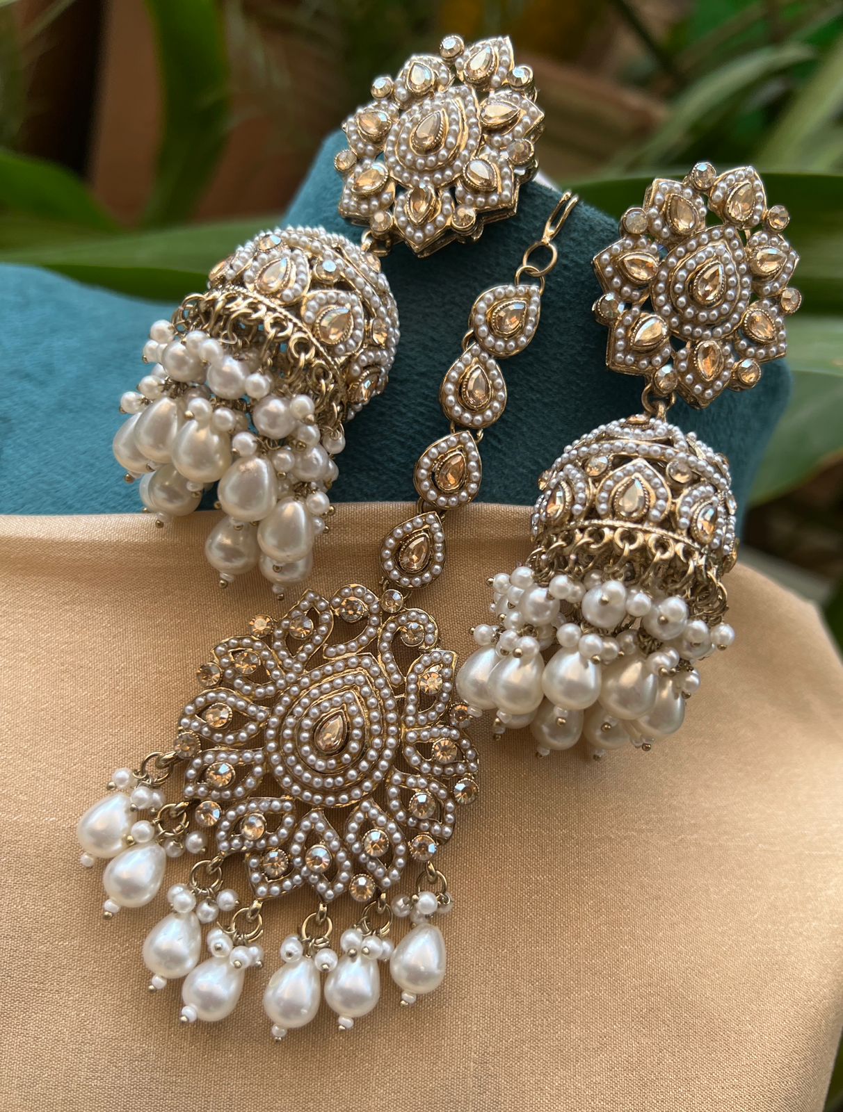 Earring