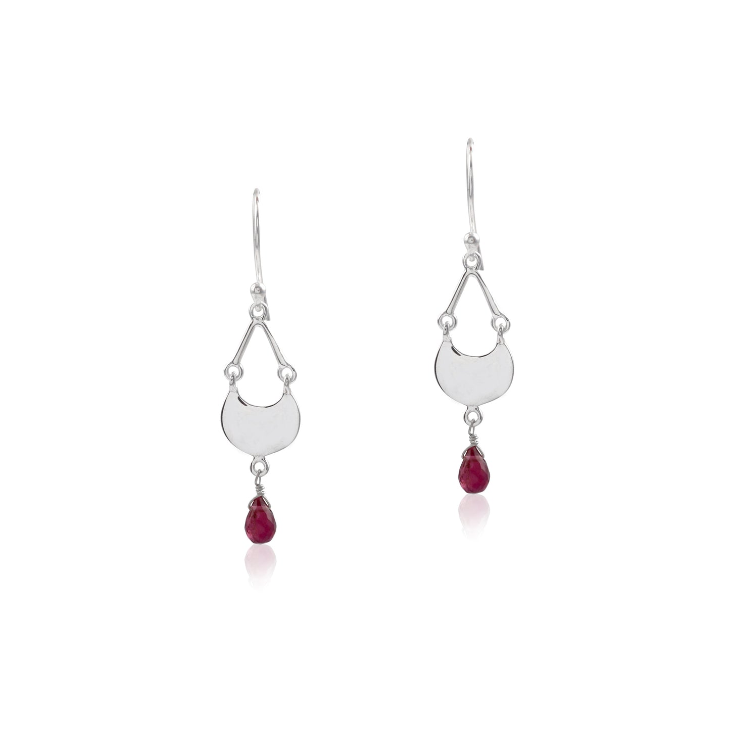 Garnet Drop Shaped Shiny Silver Earring with 925 Sterling Silver