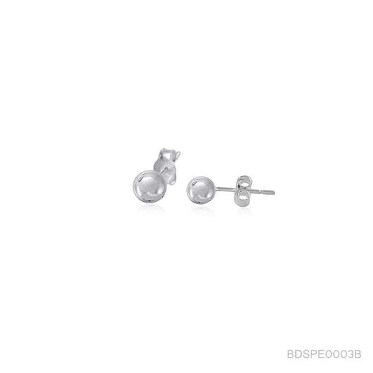 Stylish Silver Earring made with 925 Sterling Silver for Women