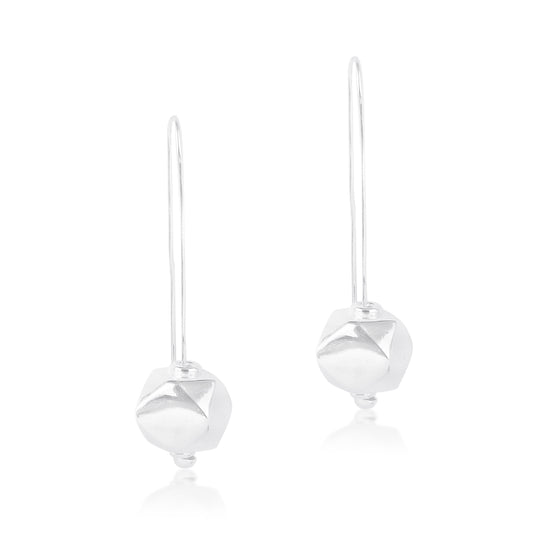 Shinny silver drop earring