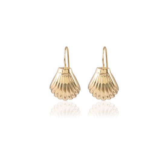 Stylish Pear Shape Gold Plated Silver Earring made with 925 Sterling Silver
