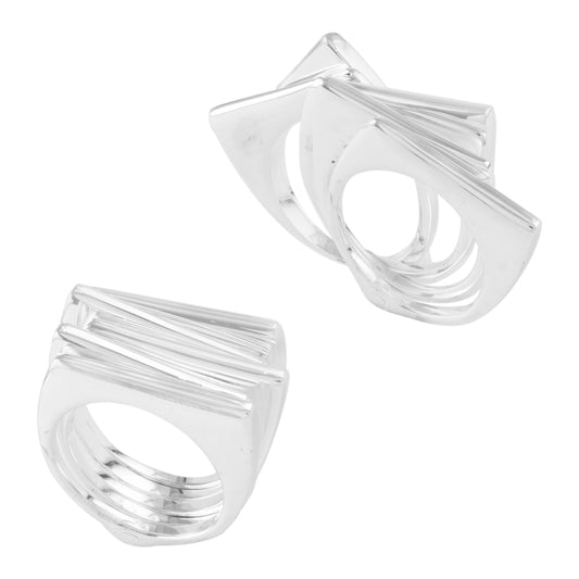 Silver stylish ring.