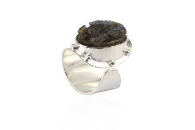 925 Silver carving Gemstone Ring made with Silver